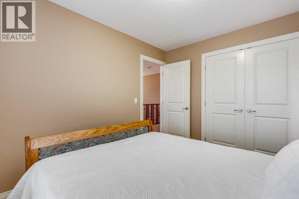 Single Family House for Sale in  Tuscany Estates Close NW Tuscany Calgary 