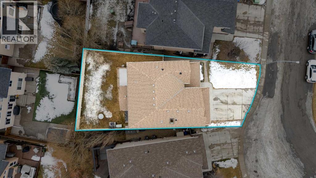 Single Family House for Sale in  Tuscany Estates Close NW Tuscany Calgary 