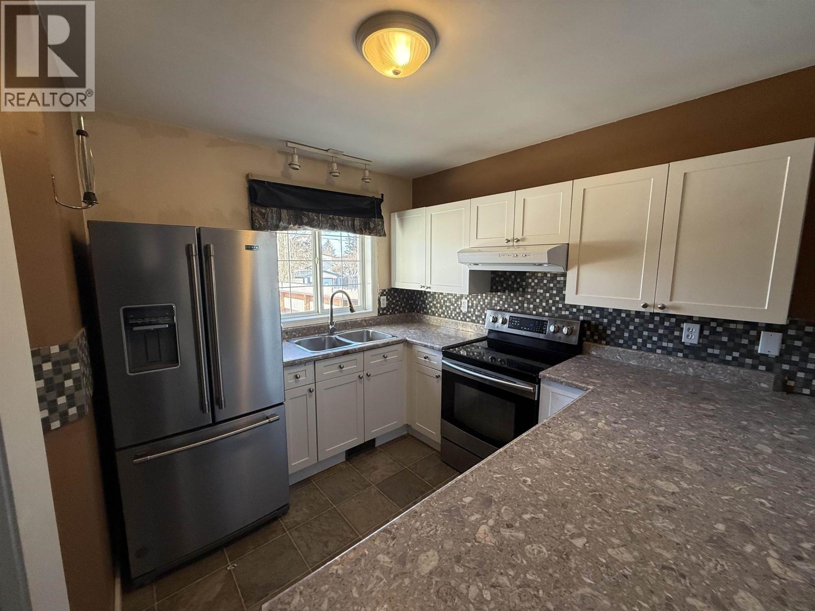 8807 79A STREET, Fort St. John