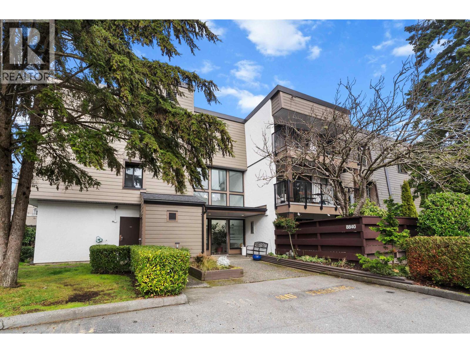 #207-8840 NO 1 Road, Richmond