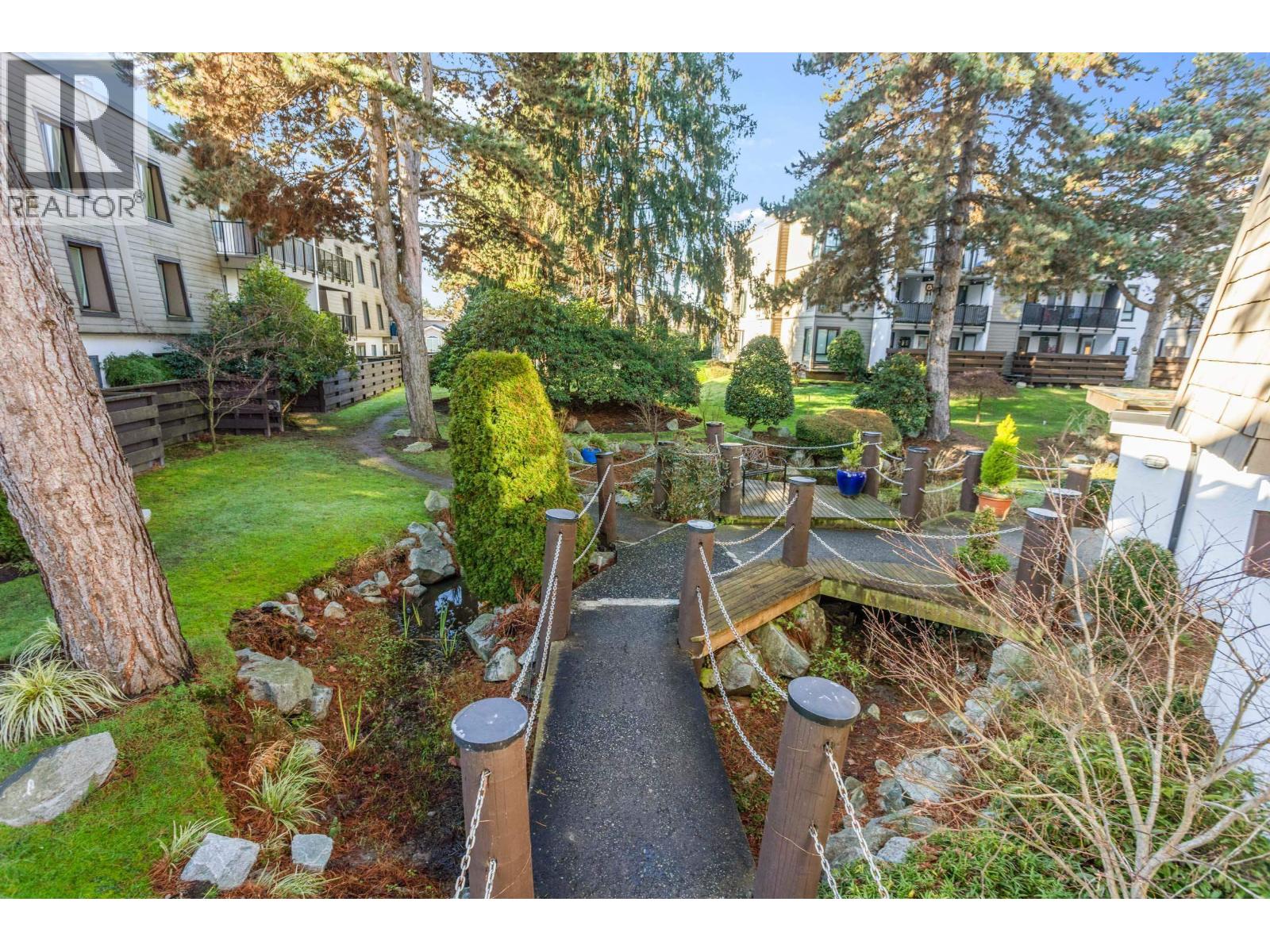 #207-8840 NO 1 Road, Richmond