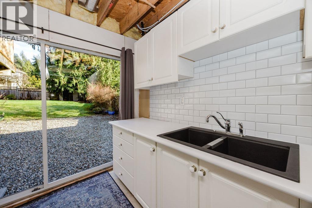 486 OCEAN VIEW DRIVE, Gibsons