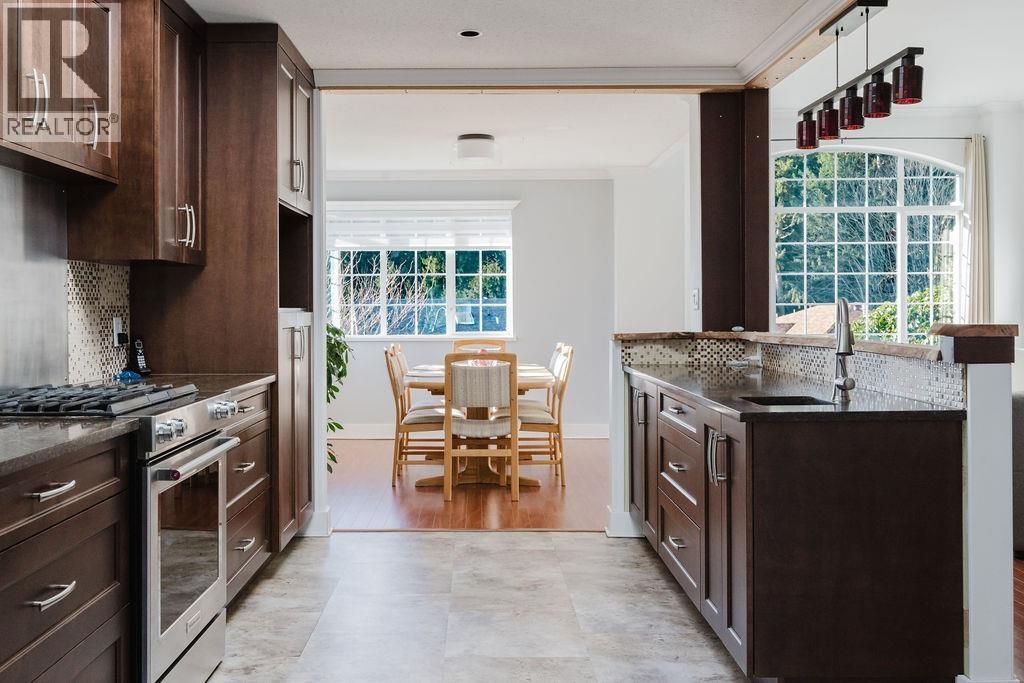 486 OCEAN VIEW DRIVE, Gibsons