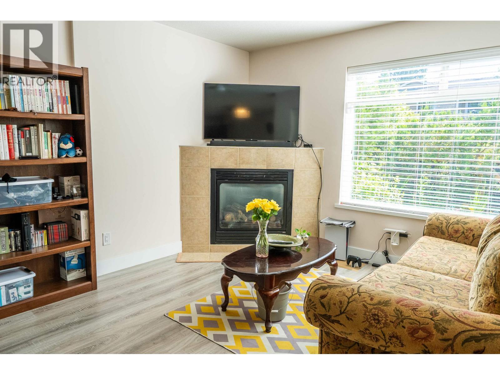 3 624 SHAW ROAD, Gibsons