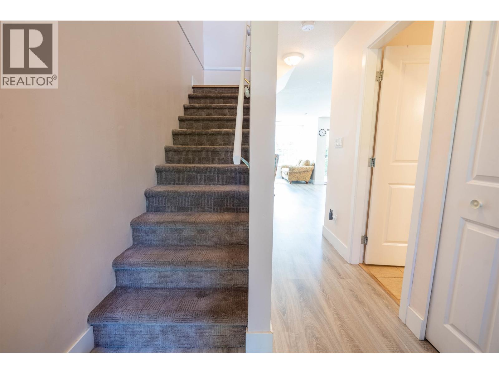 3 624 SHAW ROAD, Gibsons