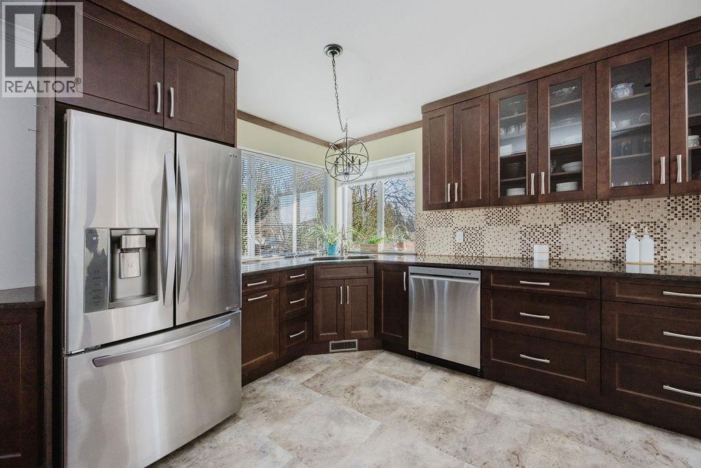 486 OCEAN VIEW DRIVE, Gibsons