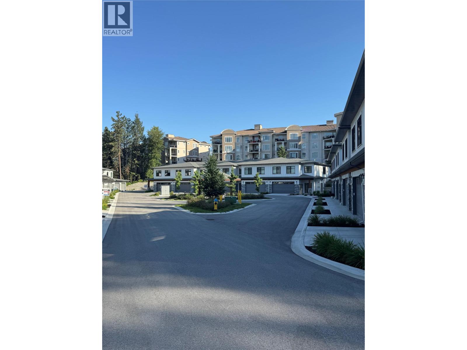 20 1979 Country Club Drive, Kelowna