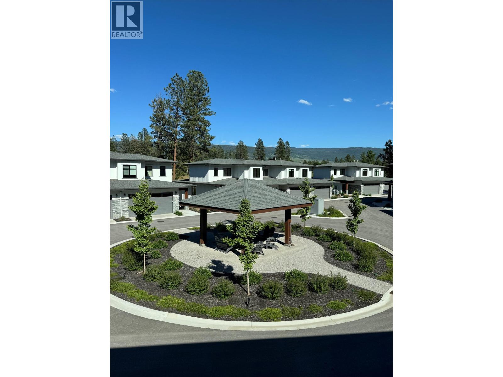 20 1979 Country Club Drive, Kelowna
