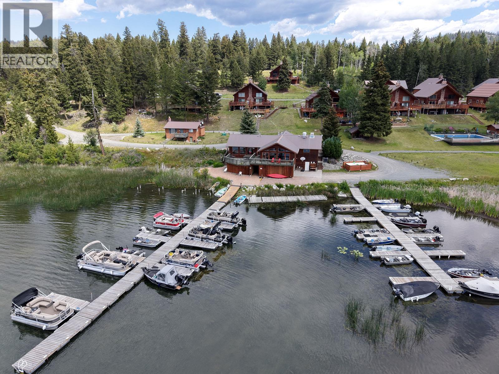 7200 Roche Lake Unit# 16A, Kamloops