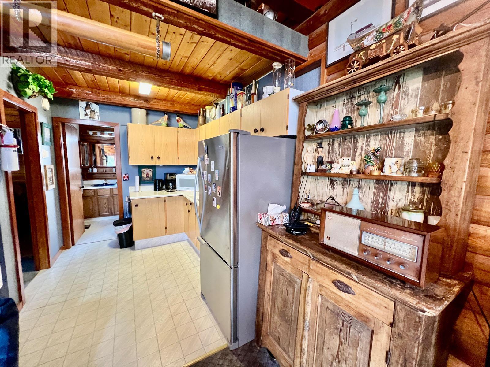 7200 Roche Lake Unit# 16A, Kamloops