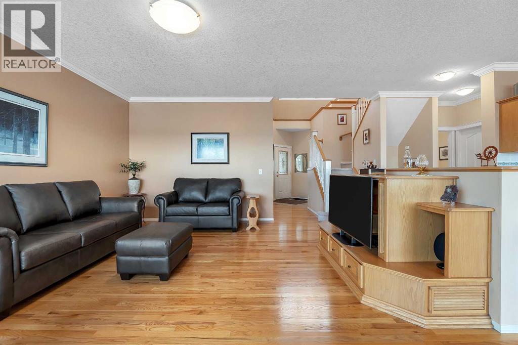 Single Family House for Sale in  Rocky Ridge Drive NW Rocky Ridge Calgary 