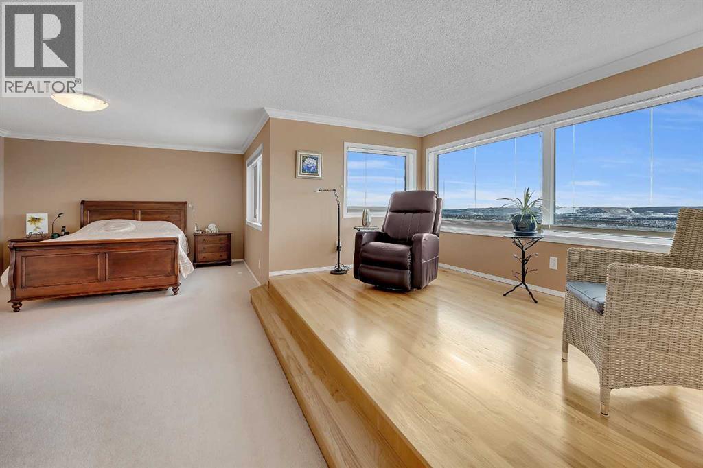 Single Family House for Sale in  Rocky Ridge Drive NW Rocky Ridge Calgary 