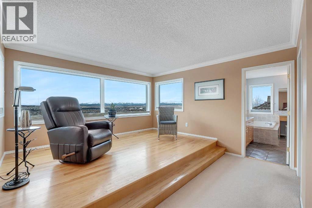 Single Family House for Sale in  Rocky Ridge Drive NW Rocky Ridge Calgary 