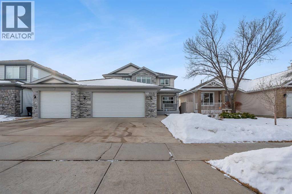 Single Family House for Sale in  Rocky Ridge Drive NW Rocky Ridge Calgary 