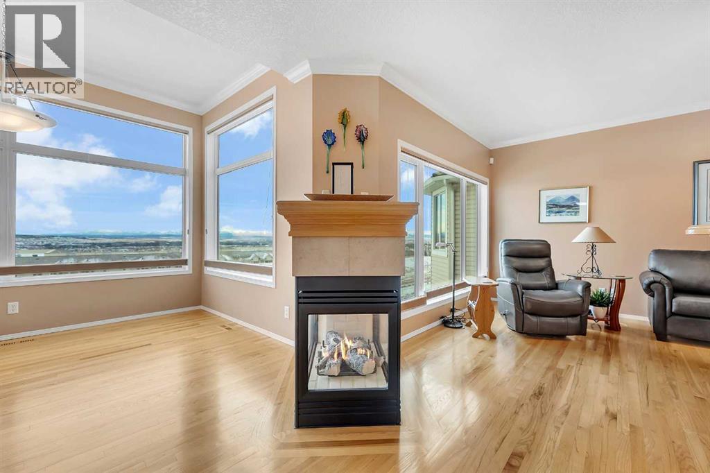 Single Family House for Sale in  Rocky Ridge Drive NW Rocky Ridge Calgary 