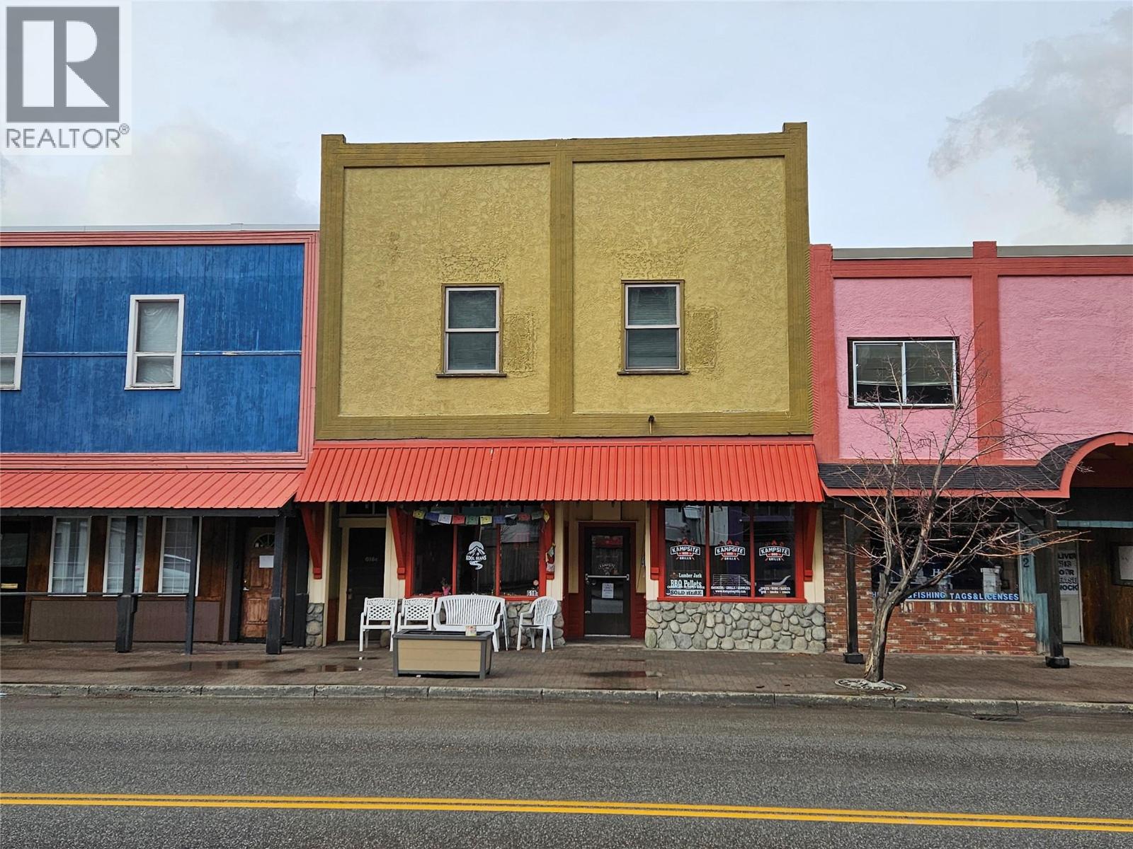 618 7th Avenue, Keremeos