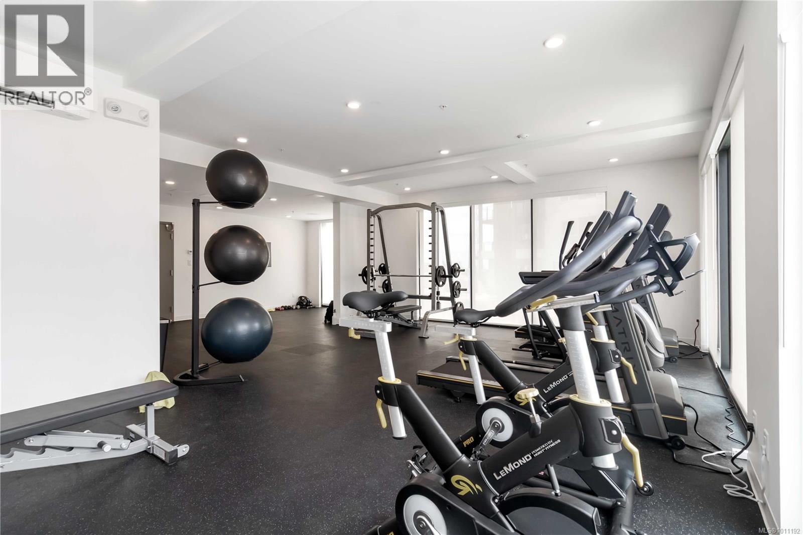 304 3564 A Ryder Hesjedal Way, Colwood