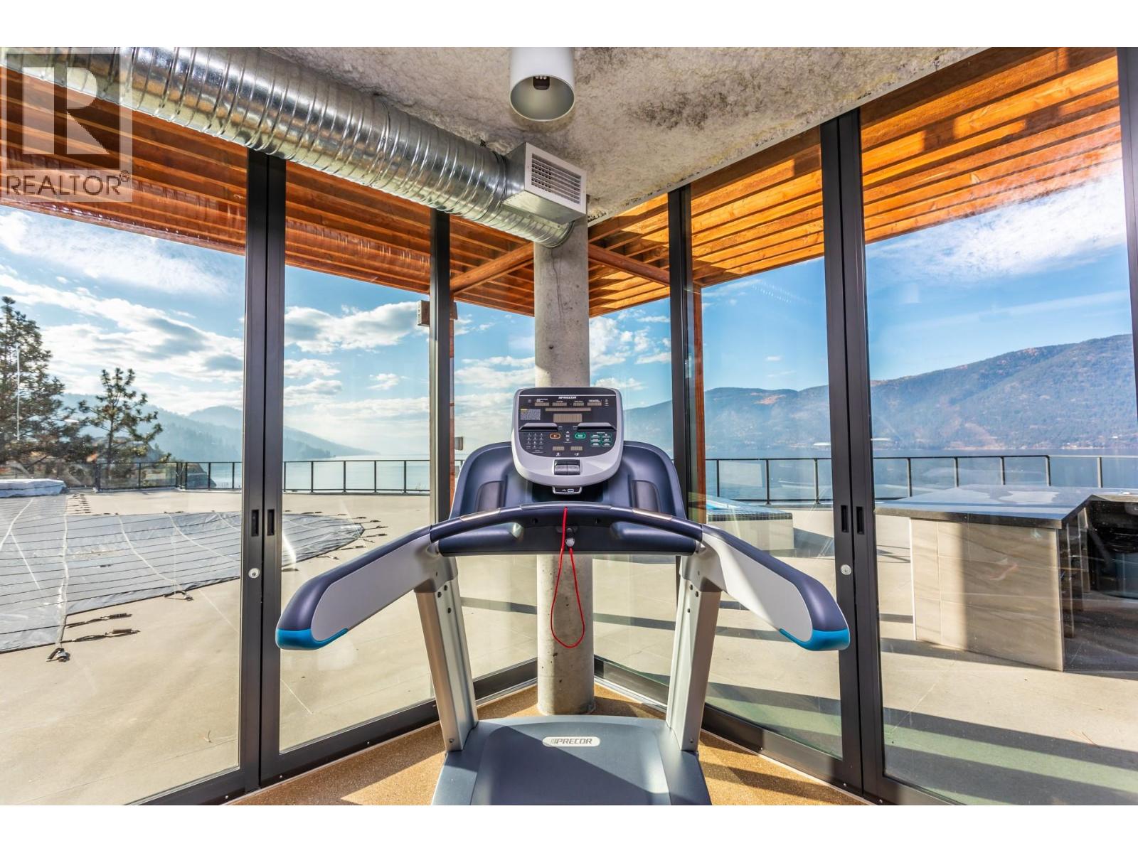  1791 Lakestone Drive, Lake Country