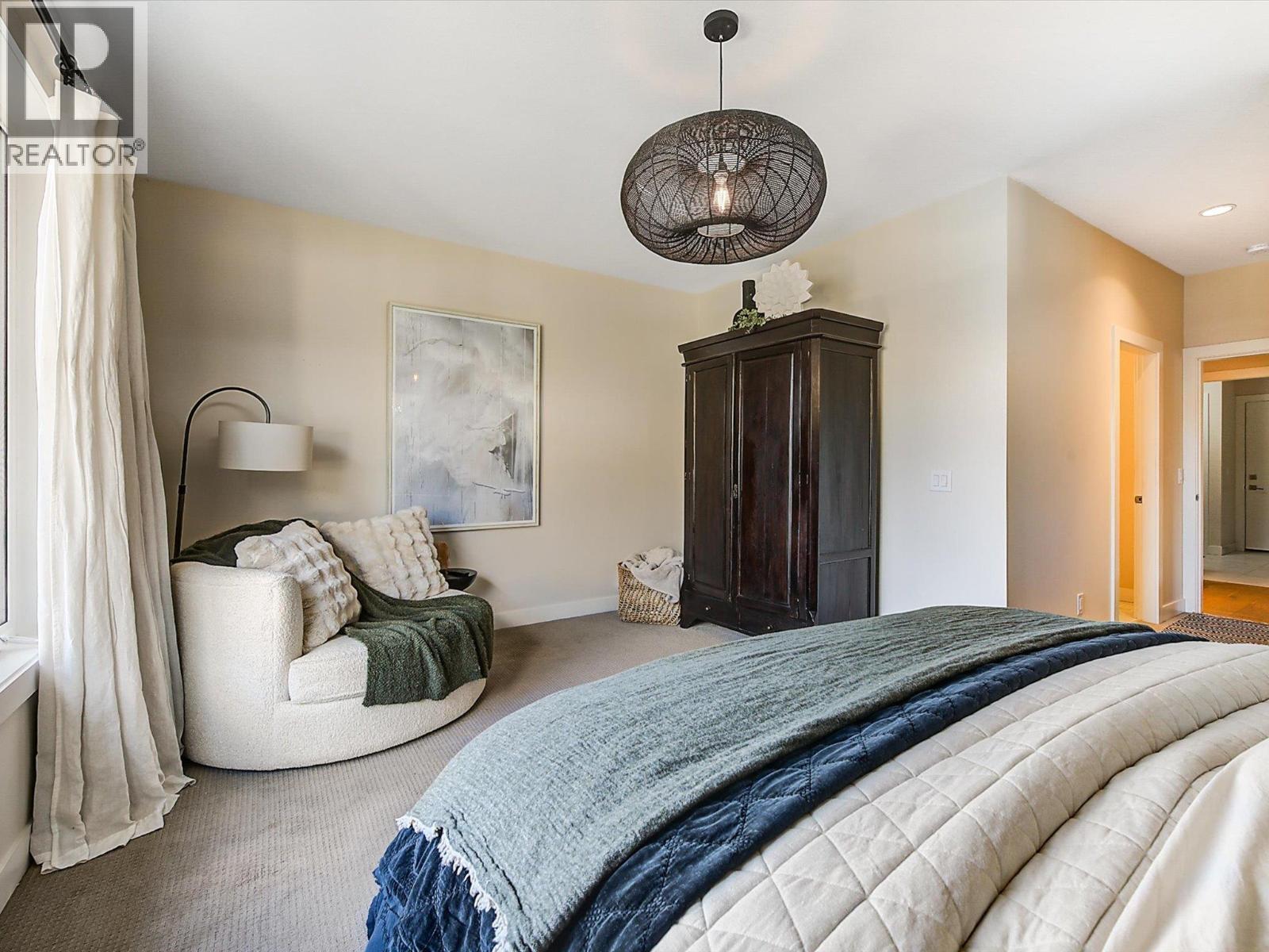 5 1349 Rocky Point Drive, Kelowna