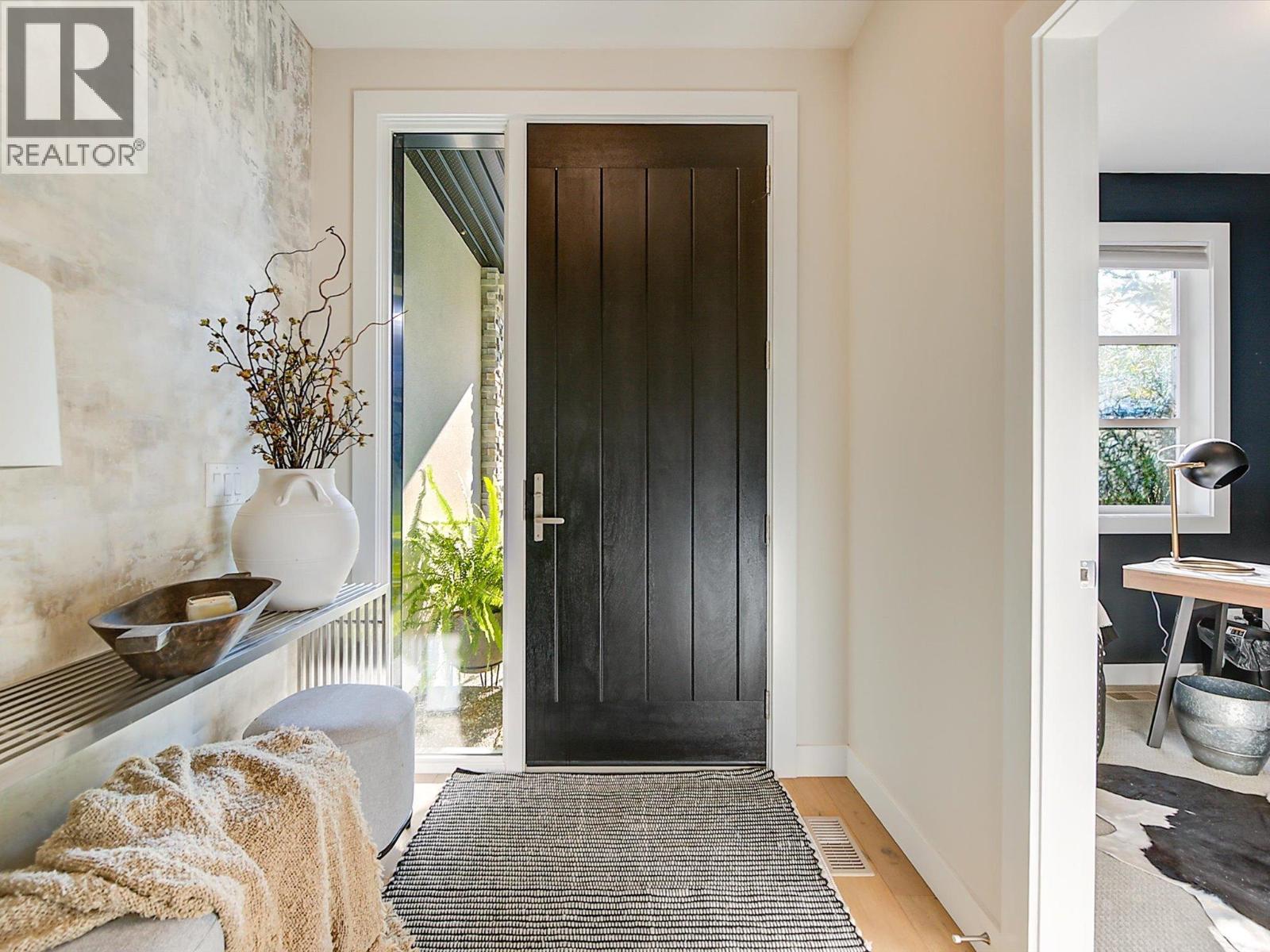 5 1349 Rocky Point Drive, Kelowna