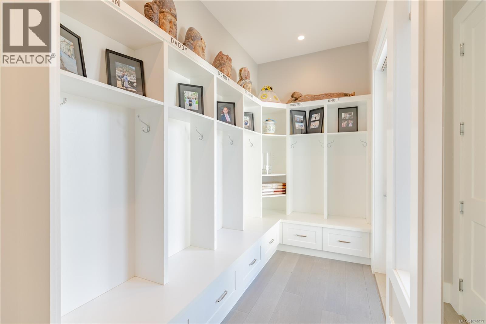 2230 Compass Pointe Pl - 28