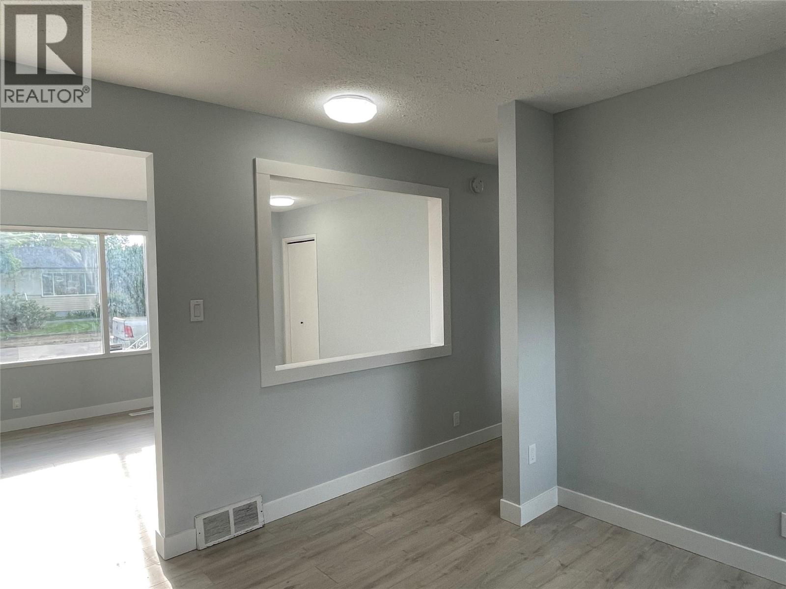 465 Donhauser Road - 11
