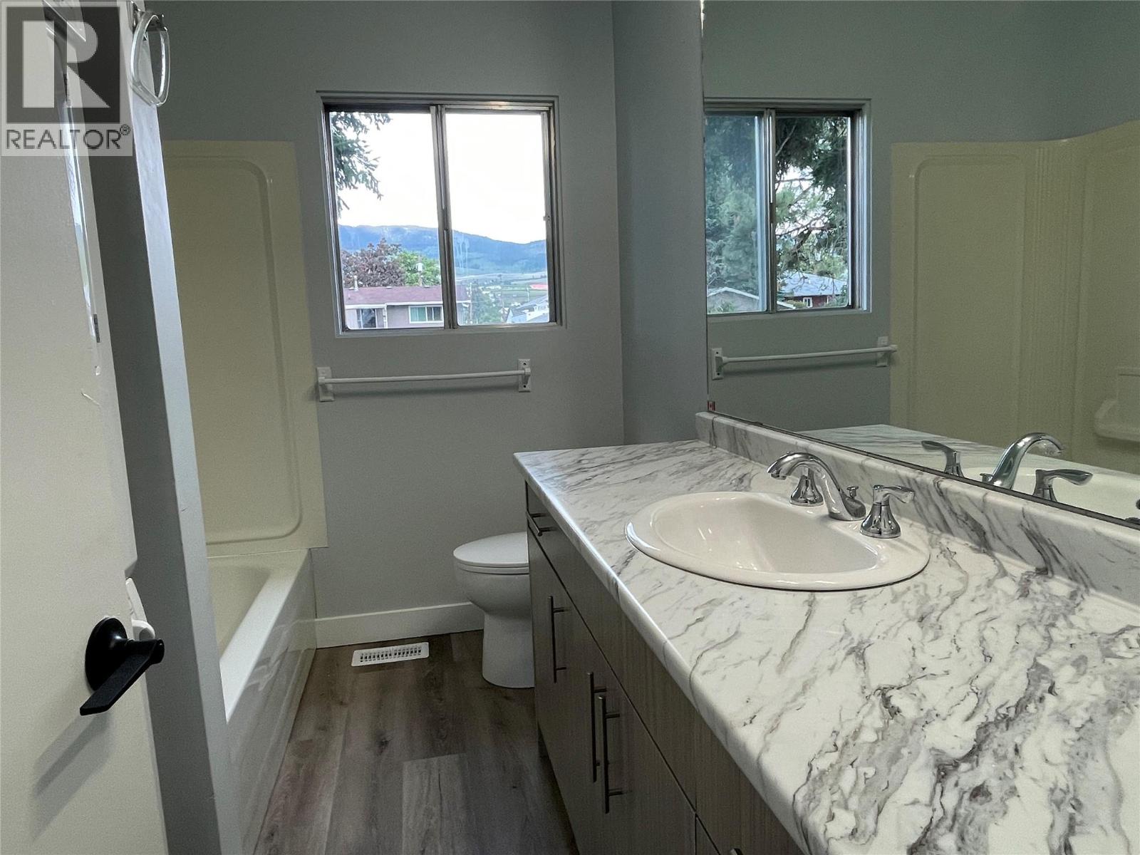  465 Donhauser Road, Kelowna