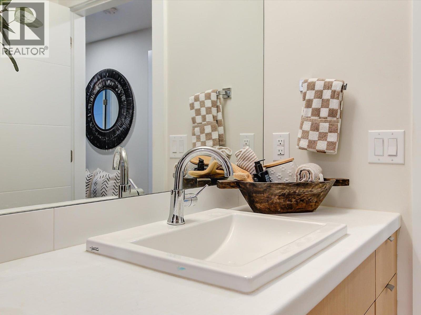 5 1349 Rocky Point Drive, Kelowna