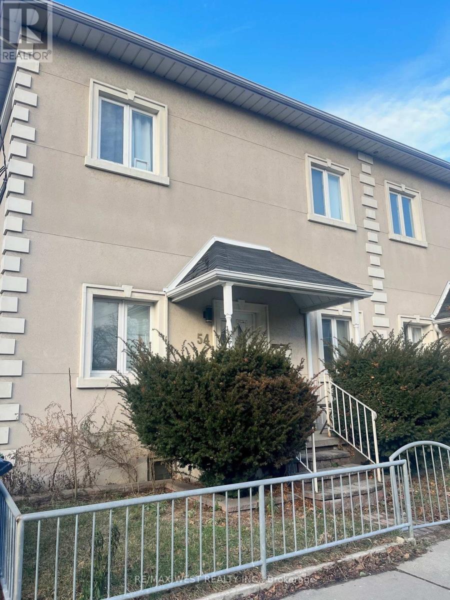 54 Wyndham Street Lower