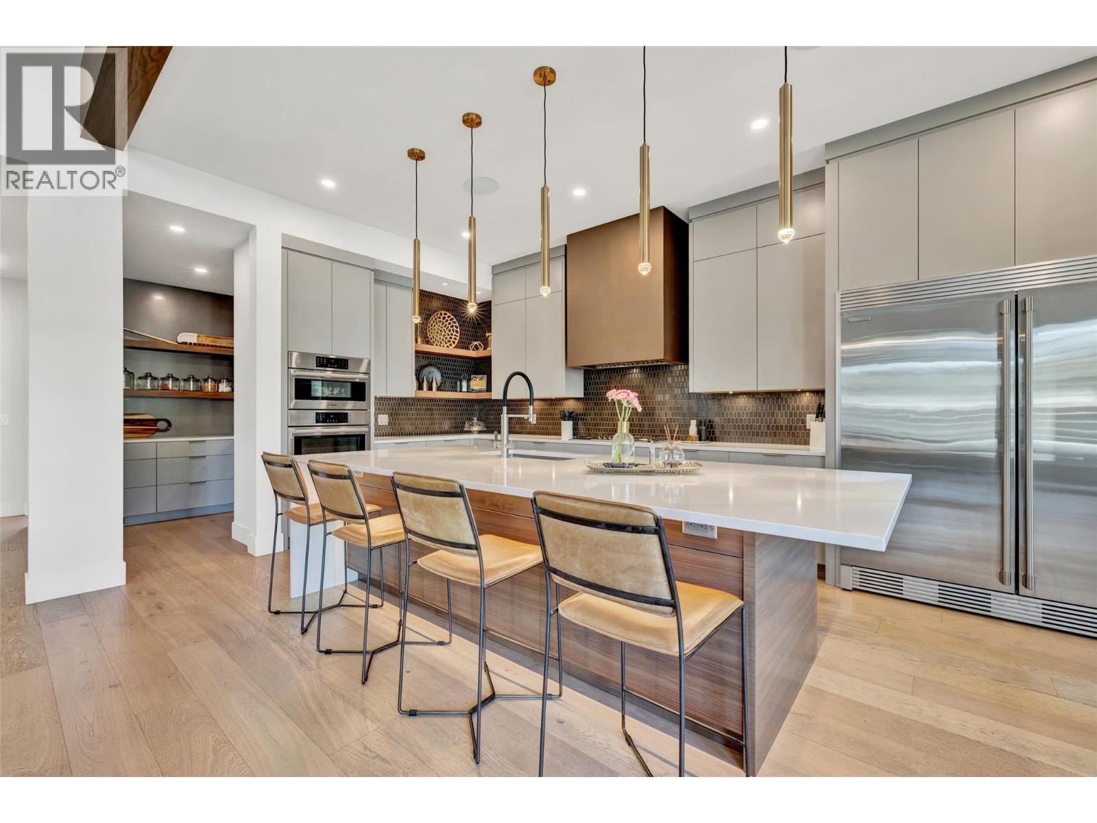  364 Christleton Avenue, Kelowna