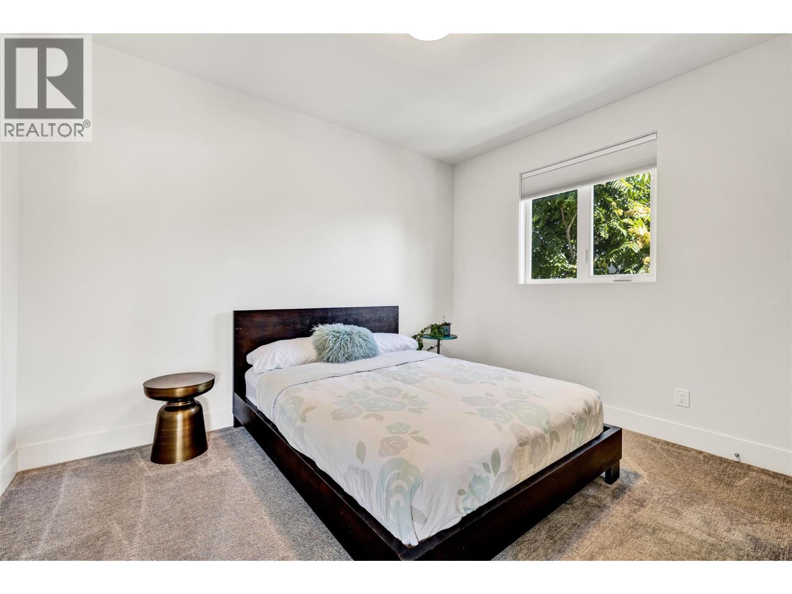  364 Christleton Avenue, Kelowna