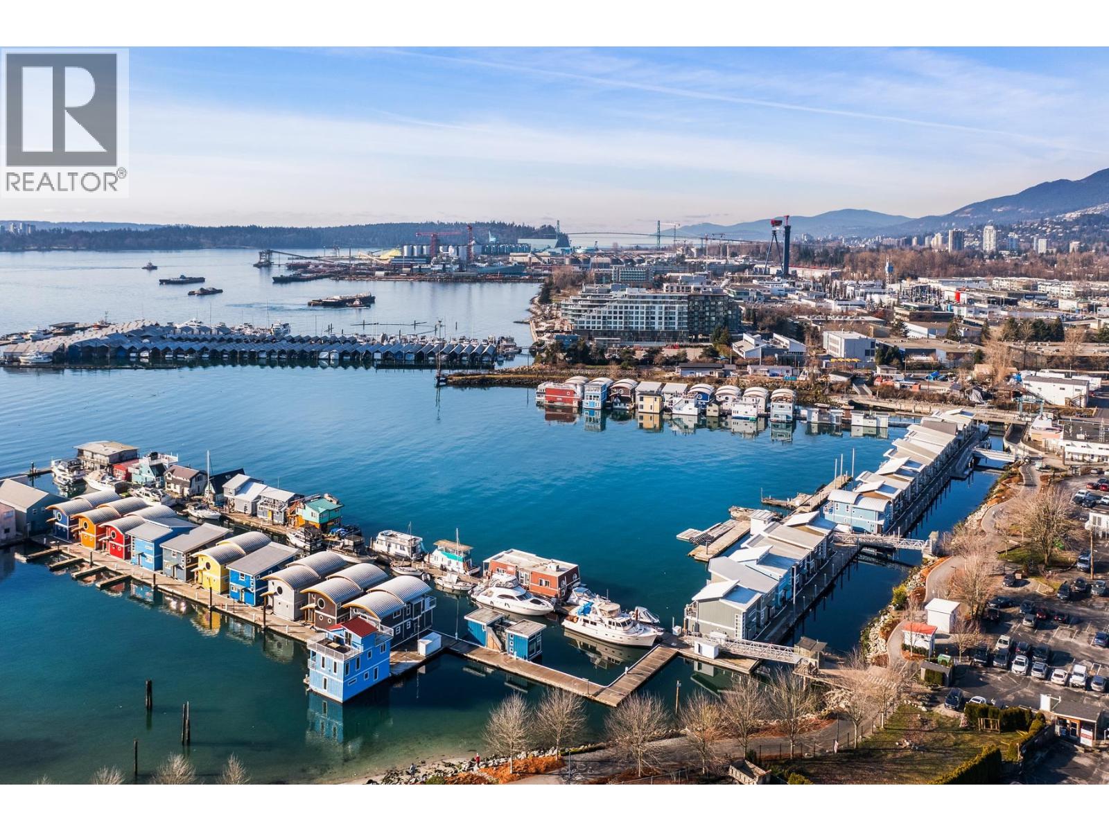 JNW04 415 ESPLANADE W, North Vancouver