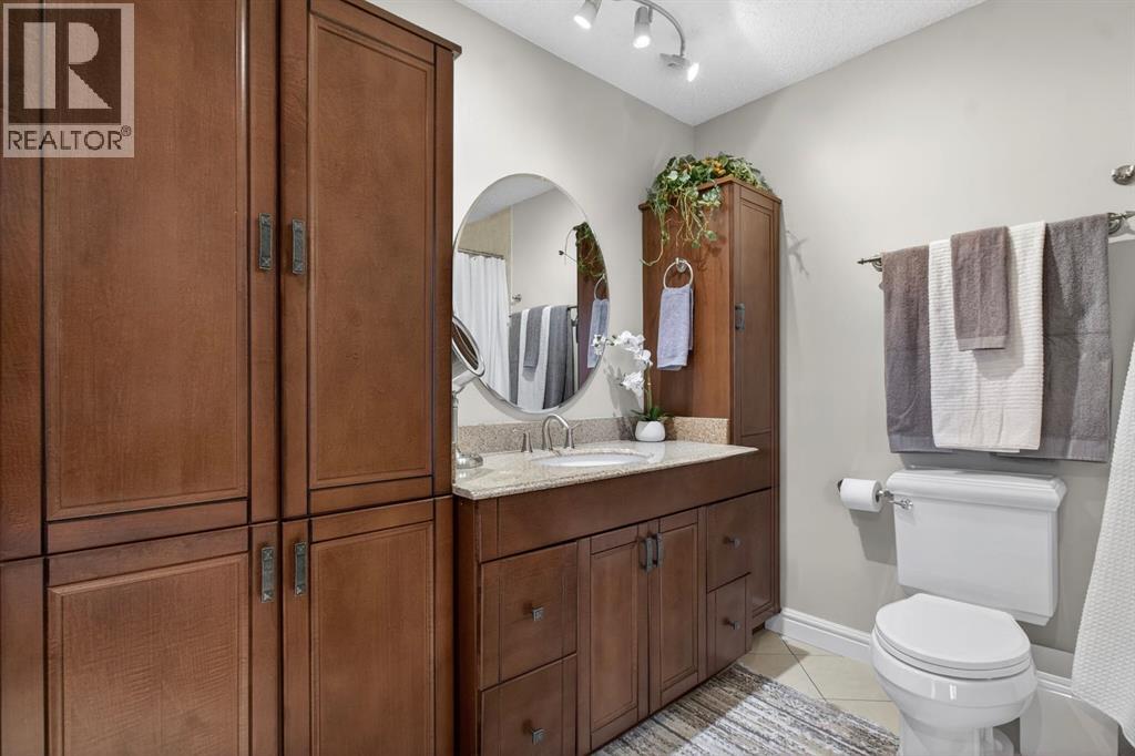 Single Family House for Sale in  Bermondsey Rise NW Beddington Heights Calgary 