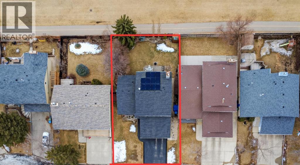 Single Family House for Sale in  Bermondsey Rise NW Beddington Heights Calgary 