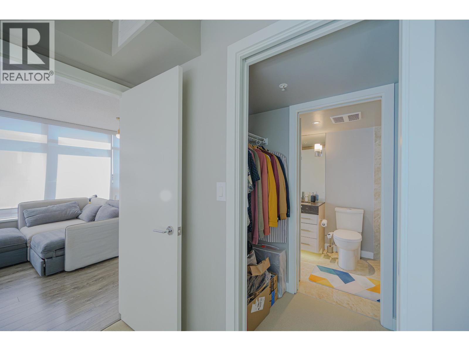 #560-6288 NO. 3 Road, Richmond