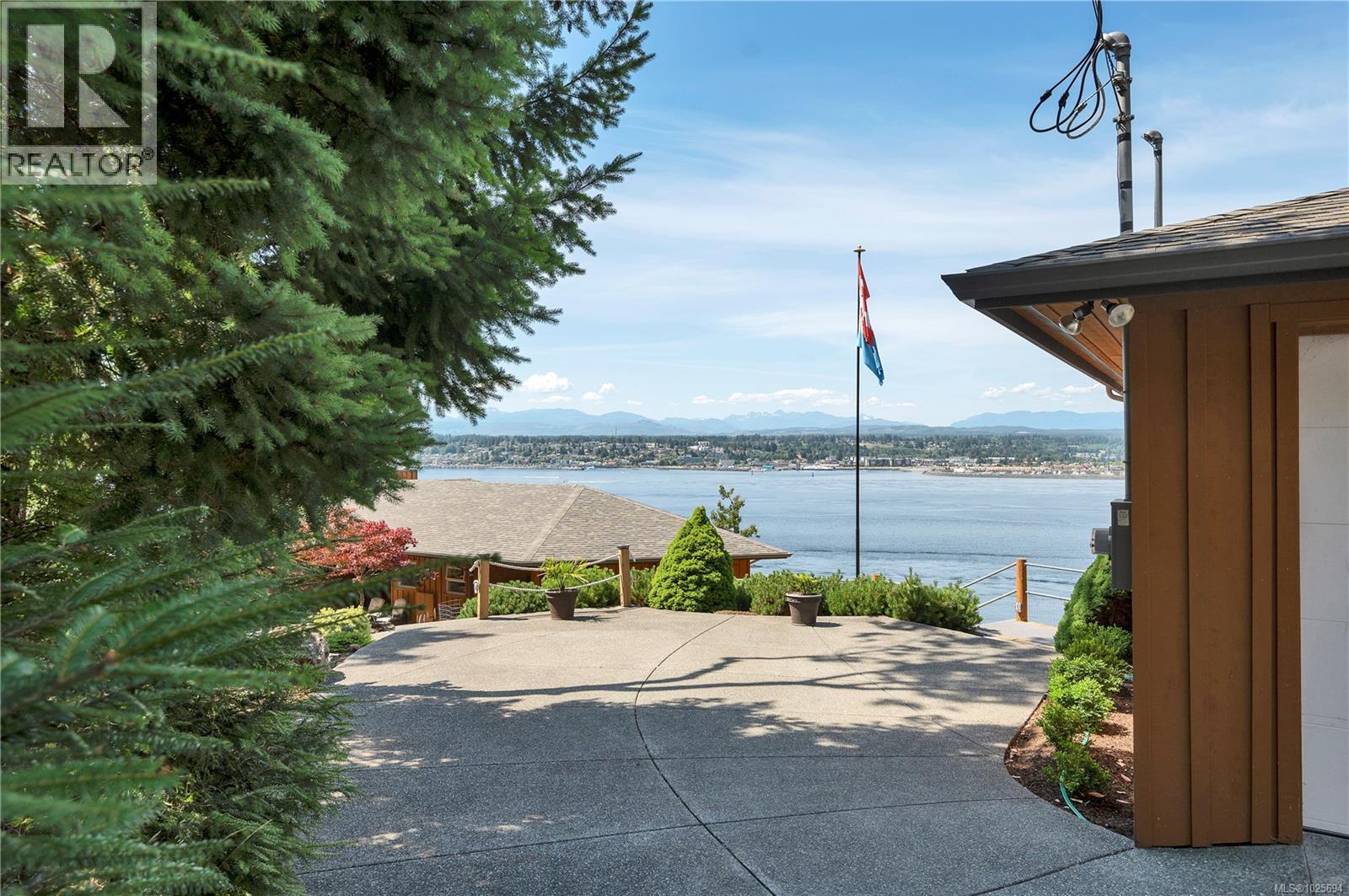 9 620 Helanton Rd, Quadra Island