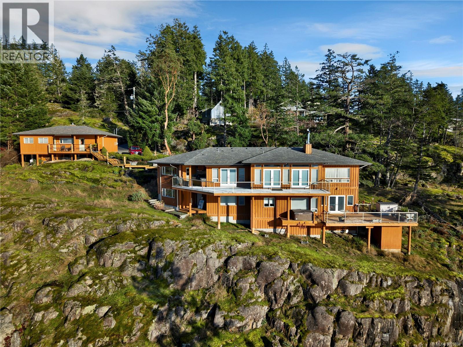 9 620 Helanton Rd, Quadra Island