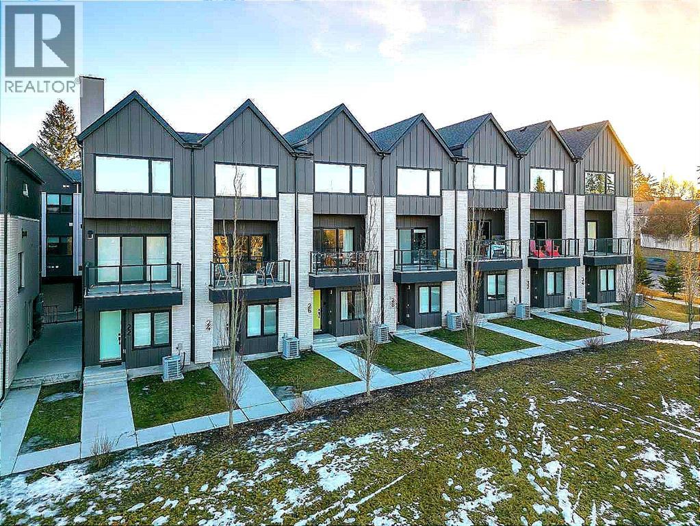 Multi-family House for Sale in   Avenue NW Capitol Hill Calgary 