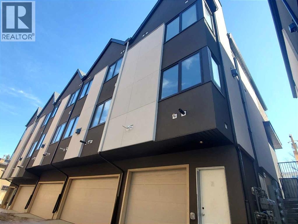 Multi-family House for Sale in   Avenue NW Capitol Hill Calgary 