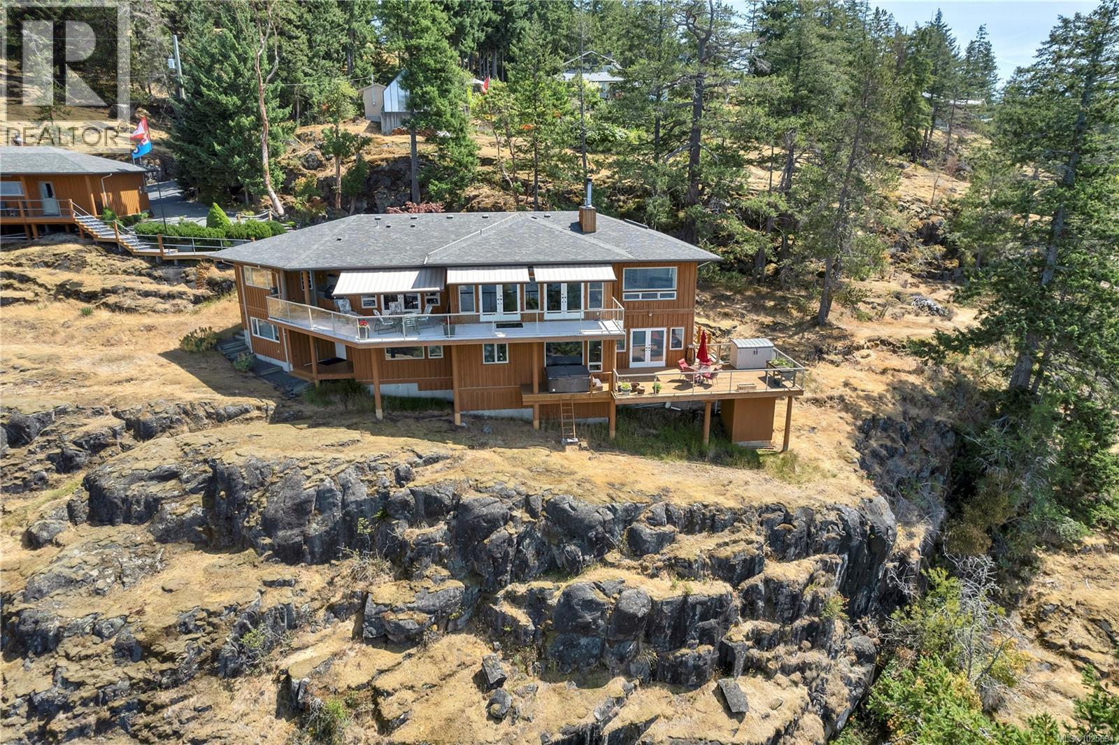 9 620 Helanton Rd, Quadra Island