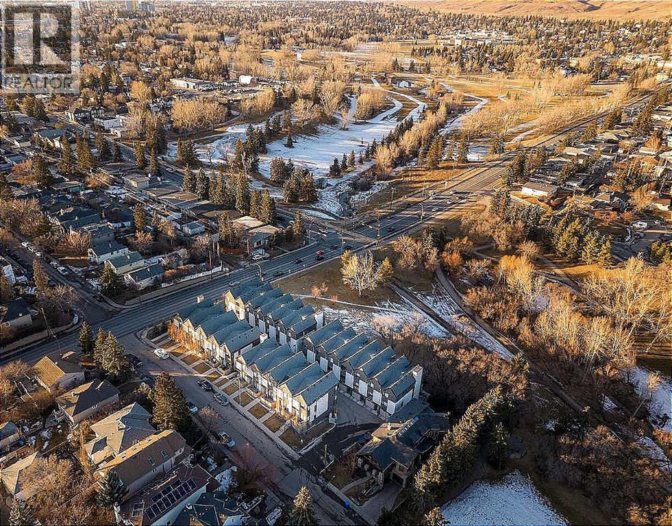 Multi-family House for Sale in   Avenue NW Capitol Hill Calgary 