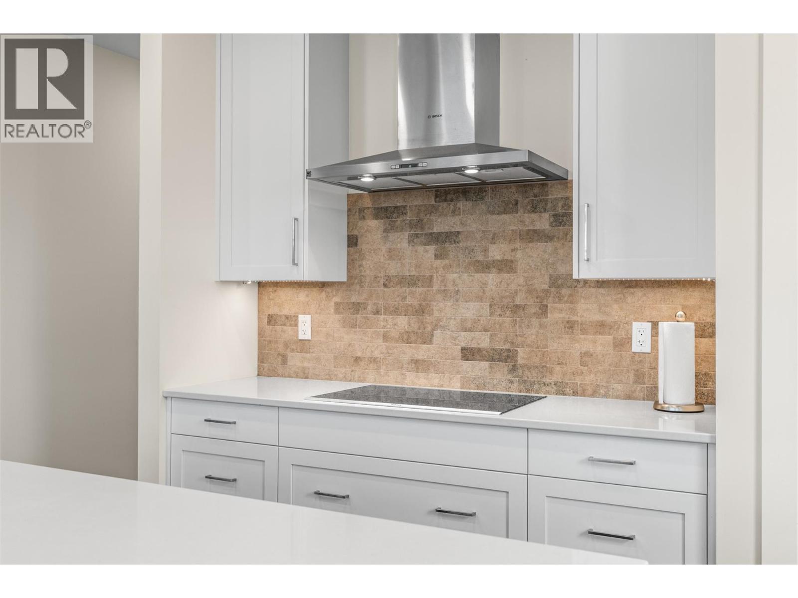 8909 Cherry Lane, Coldstream