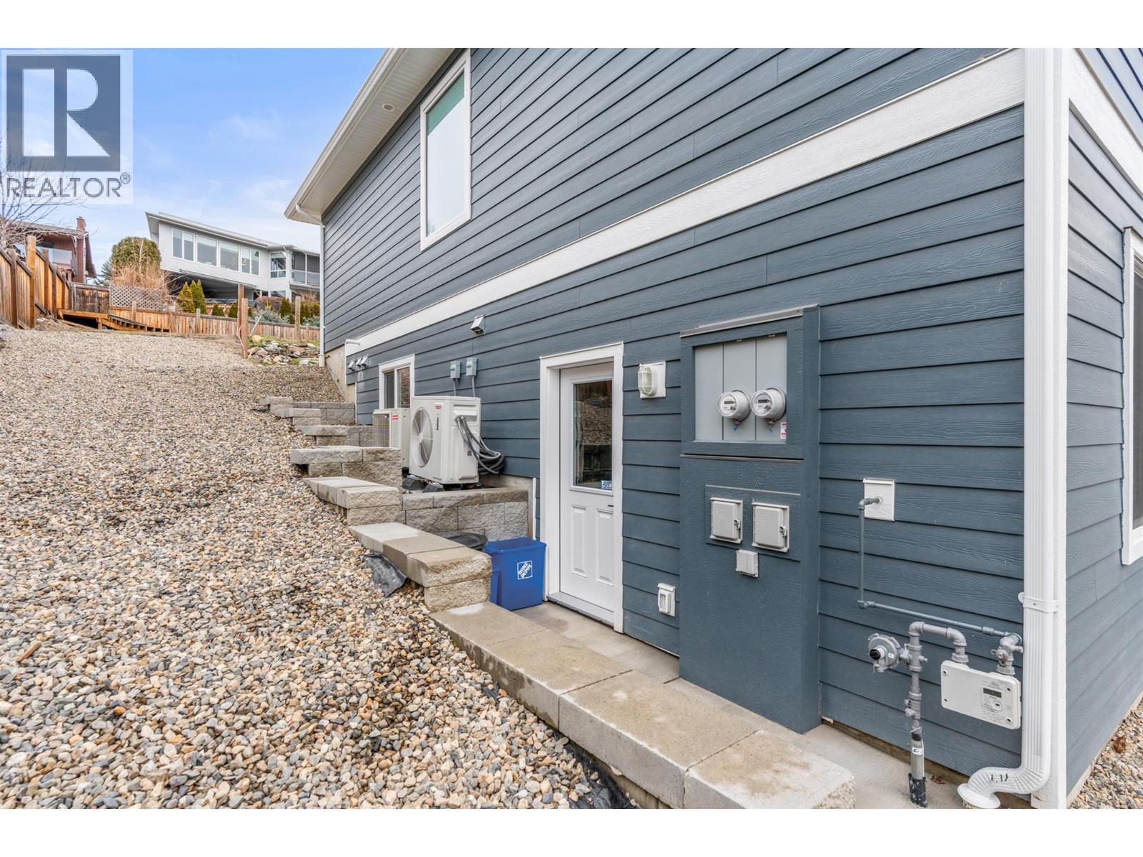 8909 Cherry Lane, Coldstream