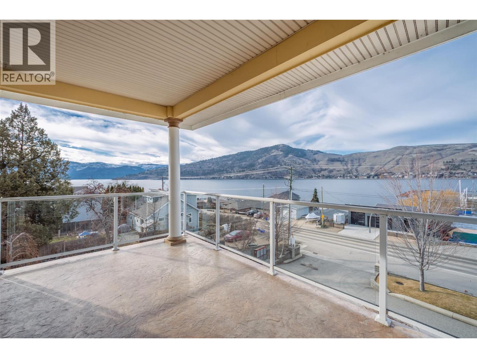 201 7922 Okanagan Landing Road, Vernon