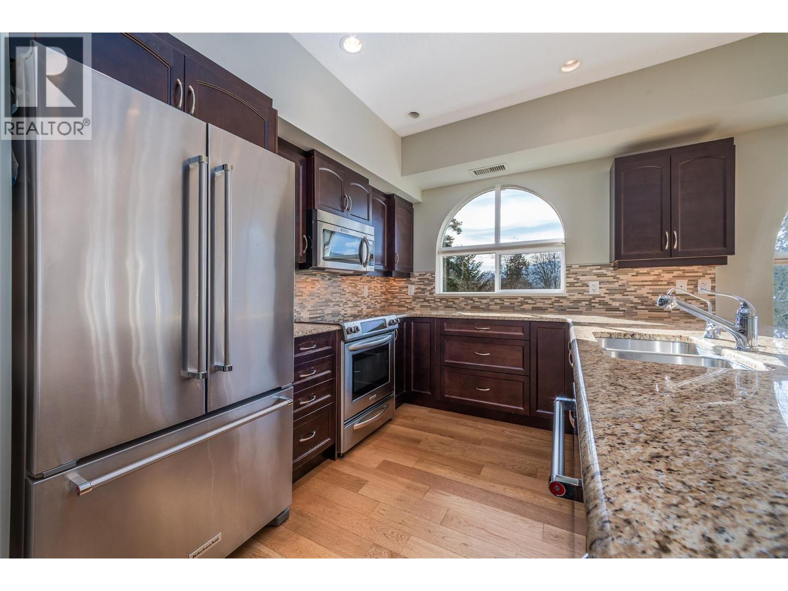 201 7922 Okanagan Landing Road, Vernon