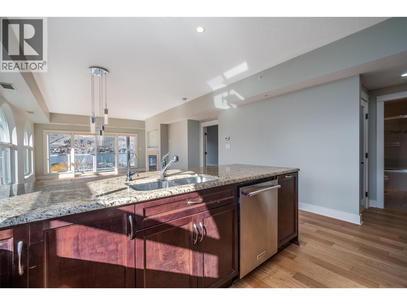 201 7922 Okanagan Landing Road, Vernon