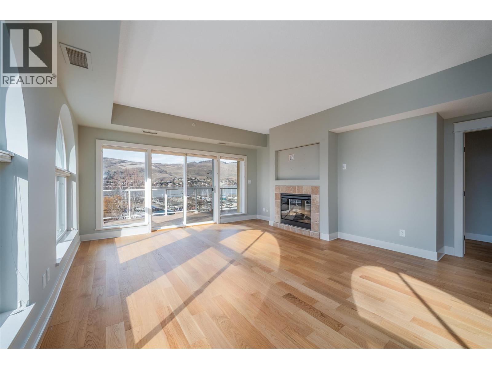 201 7922 Okanagan Landing Road, Vernon