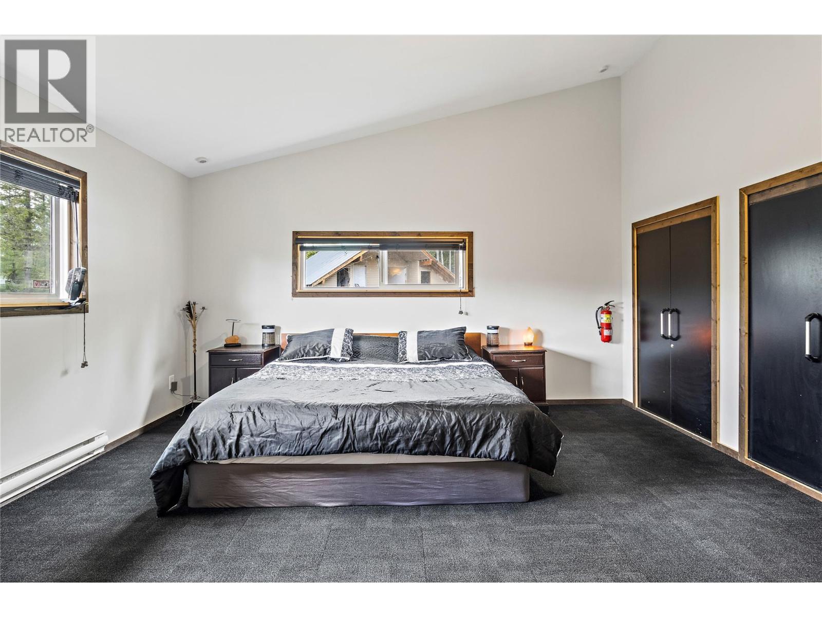 1446 Nittel Road, Seymour Arm