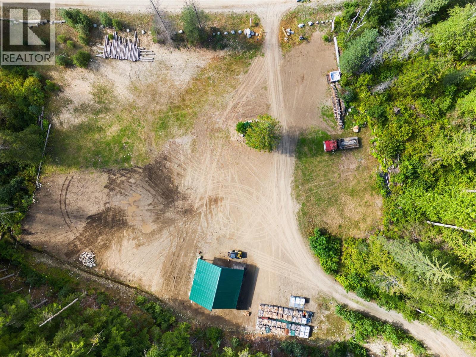 1446 Nittel Road, Seymour Arm