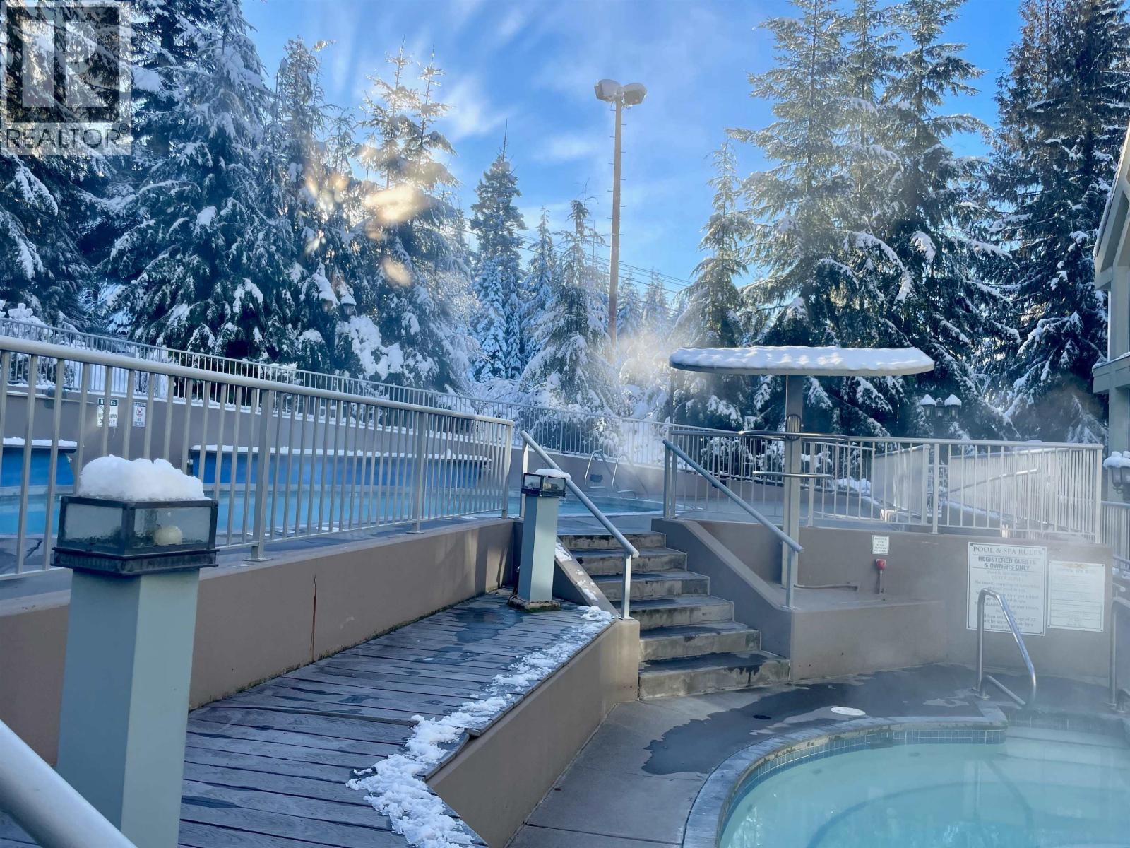 Week 4 319-4910 SPEARHEAD PLACE, Whistler